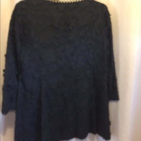 Blazer - Picture 4 of 5